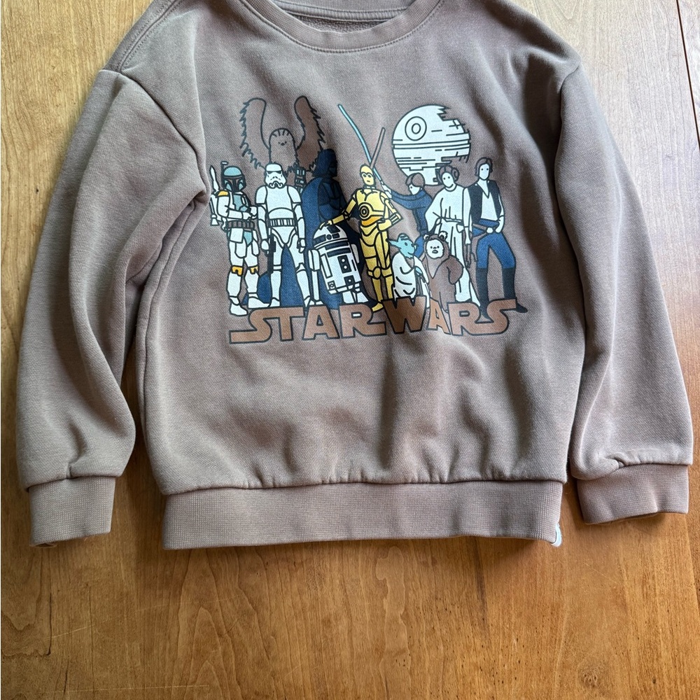 GAP Brown kids Star Wars Crewneck Sweatshirt 5 yr old